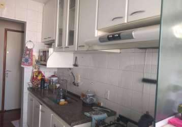 Apartamento vila inglesa 3 dormitórios terceiro andar com armários