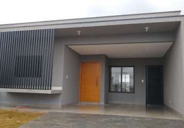 Linda casa térrea de 125m²