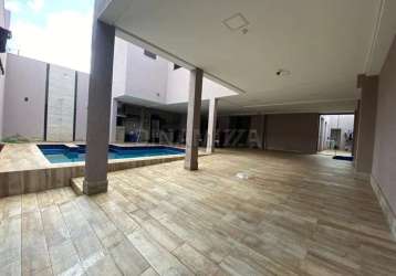 Casa com 5 quartos à venda na rua engenheiro george chiree, parque das gameleiras, uberaba, 500 m2 por r$ 1.000.000