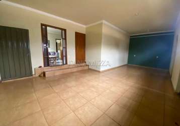 Casa comercial à venda na rua dos eucaliptos, estados unidos, uberaba, 207 m2 por r$ 650.000