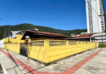 Casa no bairro ressacada, ressacada, itajaí - sc