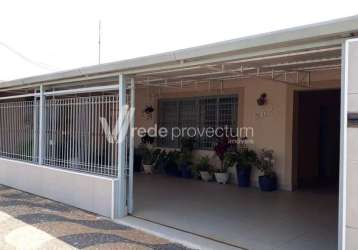 Casa com 3 quartos à venda na rua patrocínio do sapucaí, 602, jardim flamboyant, campinas, 206 m2 por r$ 700.000