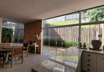 Casa em condomínio fechado com 3 quartos à venda na rua martinho leardine, 110, chácaras silvania, valinhos, 215 m2 por r$ 1.980.000