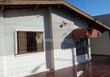 Casa com 2 quartos para alugar na rua ituverava, 100, cidade jardim, campinas, 193 m2 por r$ 2.300