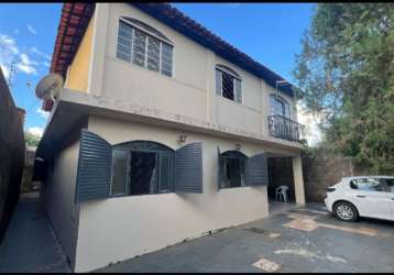 A&m imoveis vende exelente casa no arapoangas