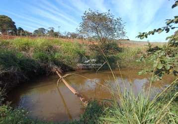 Terreno com lagoa de peixes e escritura e registro em rio manso