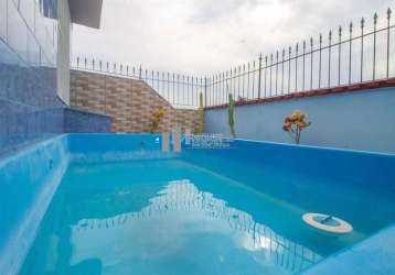 Vendo casa de vila, rua rego lopes. 4 quartos, terraço com piscina