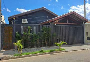 Casa em jardim oasis, taubaté/sp