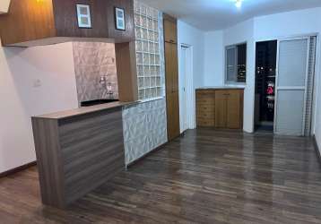 Apartamento para alugar  com 1 quarto