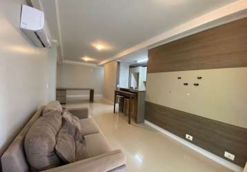 Apartamento 3 quartos poucos metros da praia brava!