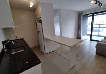 Apartamento com 1 quarto(s) e 1 banheiro(s) para alugar, 58 m² por r$ 2600 / mês