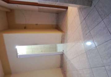 Apartamento com 1 quarto(s) e 1 banheiro(s) para alugar, 22 m² por r$ 600 / mês