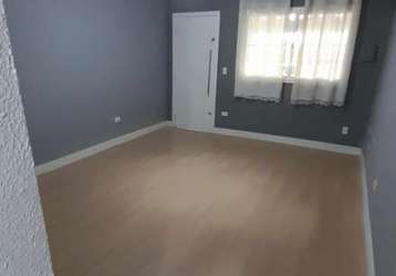 Casa com 2 quarto(s) e 1 banheiro(s) para alugar, 70 m² por r$ 2450 / mês