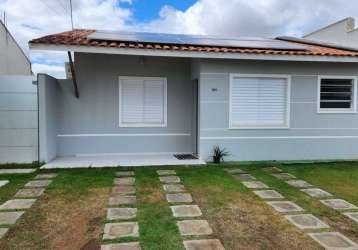 Apartamento com 3 quarto(s) e 3 banheiro(s) para alugar, 140 m² por r$ 4000 / mês