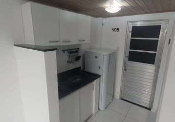 Apartamento com 1 quarto(s) e 1 banheiro(s) para alugar, 14 m² por r$ 865 / mês