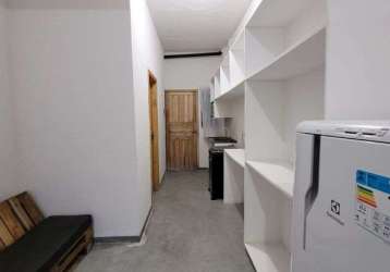 Apartamento com 1 quarto(s) e 1 banheiro(s) para alugar, 27 m² por r$ 1200 / mês