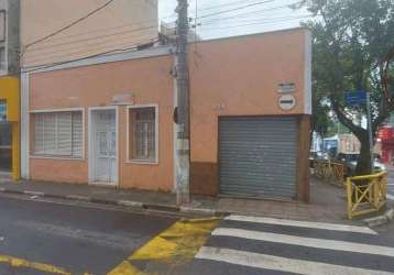 Casa térrea centro para fins comerciais