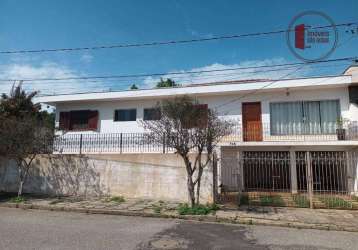 Casa com 3 dormitórios à venda, 184 m² por r$ 880.000,00 - estação - são roque/sp