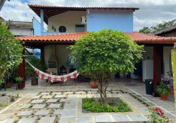 Casa duplex para aluguel em centro guapimirim-rj