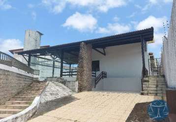 Casa com 4 quartos para alugar na alfredo pegado cortez, 3768, candelária, natal por r$ 3.500