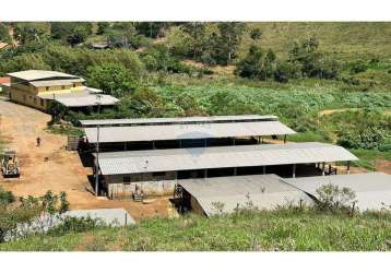 Impressionante fazenda à venda, com aproximadamente 70 hectares