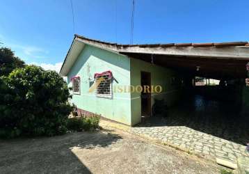 Bela casa! 360m² de área total, aceita permuta, bem localizado