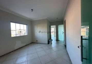 Apartamento com 2 quartos para alugar no esplanada, santa luzia , 78 m2 por r$ 1.200