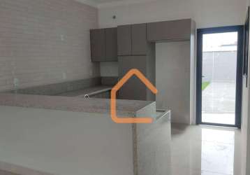 Casa com 3 dormitórios à venda, 235 m² por r$ 1.250.000,00 - ibirá - pouso alegre/mg