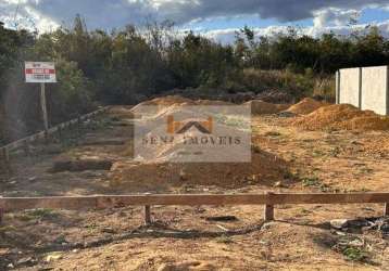 Terreno à venda na entrada da vila do marquês.