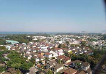 Lindo apartamento , todo reformado , com vista mar.