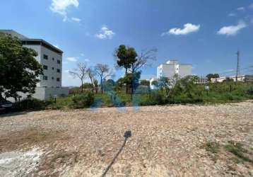 Lote a venda no bairro chanadour em divinopolis-mg