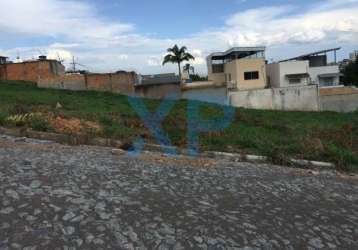 Lote no bairro rancho alegre em divinopolis-mg