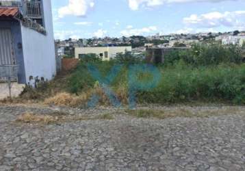 Lote no bairro dona rosa em divinopolis-mg