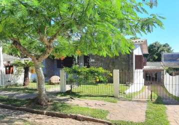 Casa com 3 quartos à venda na rua antônio josephino perrone, 343, espírito santo, porto alegre por r$ 490.000