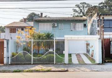 Casa com 3 quartos à venda na rua dea coufal, 596, ipanema, porto alegre por r$ 845.000