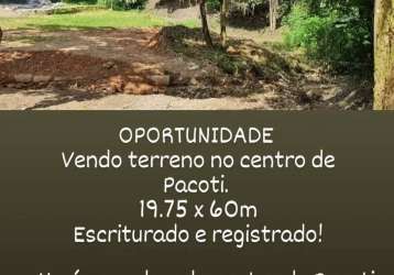 Oportunidade para quem quer construir. localização privilegiada na serra