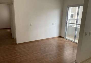 Apartamento para locação com 02 dormitórios no condomínio residencial veneto em jundiaí - sp.