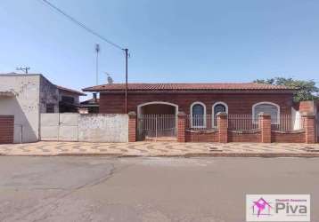 Casa com 2 dormitórios e ponto comercial à venda, 204 m² por r$ 450.000 - jardim coloninha cláudia - leme/sp