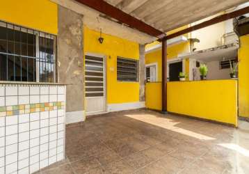 Sobrado para venda com 8 quartos, 260m²