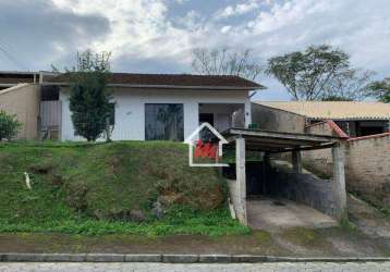 Excelente casa térrea a venda no bairro passo manso, com infraestrutura urbana excelente e 3 dormitórios com edicula nos fundos.