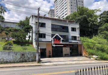 Vende-se prédio na rua dos caçadores