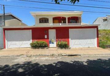 Casa térrea com 3 dormitórios, amplo quintal à venda no jardim américa em bragança paulista!!