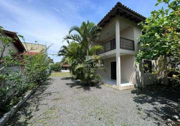 Sobrado a 150 metros da praia - barra do saí