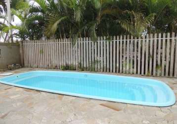 Casa com piscina com acomodações para 17 pessoas  * atualizado 2024/2025 *03