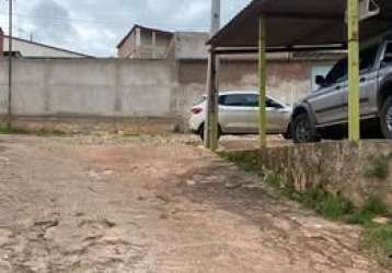 Casa simples a venda em arniqueiras - c/ 1 quarto - dentro de condomínio - 150m² - cessão direitos