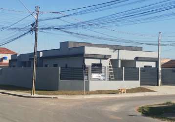 Casa em construção em araucária. no campina da barra