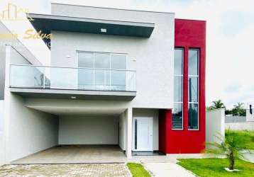 Casa alto padrão com 3 suítes e condomínio com sistema clube