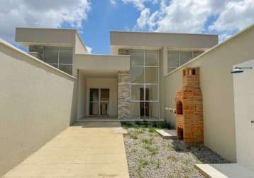 Casa plana a venda em maracanaú com 3 quartos sendo 2 suites