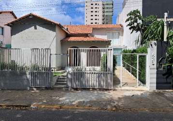 Casa comercial para alugar  com 7 sala(s)