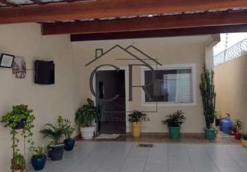 Excelente casa solta em pitangueiras!